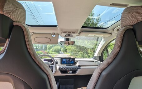 BMW i3 I01 рестайлинг, 2018 год, 2 290 000 рублей, 10 фотография