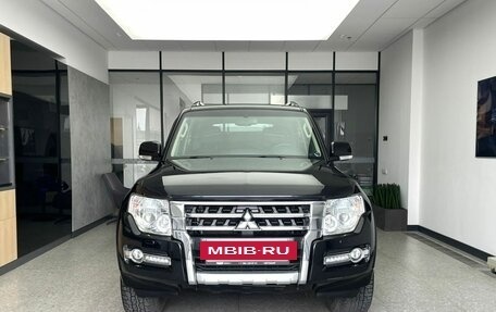 Mitsubishi Pajero IV, 2015 год, 3 130 000 рублей, 2 фотография