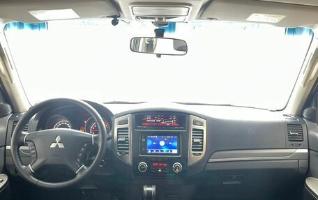 Mitsubishi Pajero IV, 2015 год, 3 130 000 рублей, 12 фотография