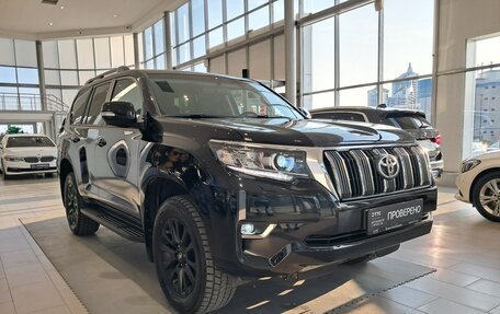 Toyota Land Cruiser Prado 150 рестайлинг 2, 2020 год, 6 328 000 рублей, 7 фотография
