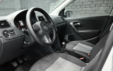 Volkswagen Polo VI (EU Market), 2014 год, 945 000 рублей, 15 фотография
