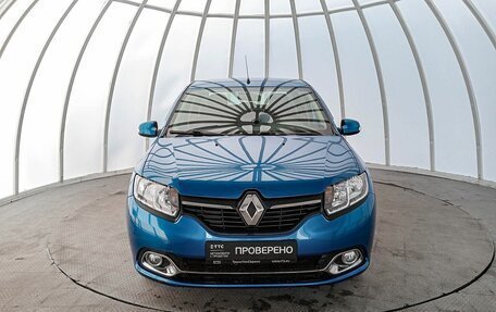 Renault Logan II, 2016 год, 820 000 рублей, 2 фотография