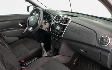 Renault Logan II, 2016 год, 820 000 рублей, 13 фотография
