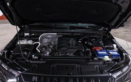 Mitsubishi L200, 2024 год, 4 950 000 рублей, 7 фотография