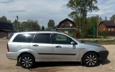 Ford Focus IV, 2004 год, 215 000 рублей, 3 фотография