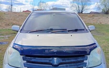 Toyota Ist II, 2002 год, 520 000 рублей, 4 фотография