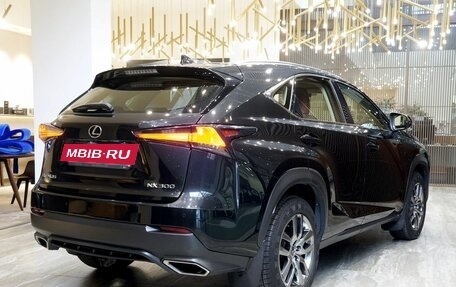 Lexus NX I, 2019 год, 3 530 000 рублей, 4 фотография
