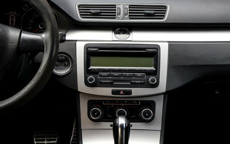 Volkswagen Passat B7, 2011 год, 847 000 рублей, 12 фотография
