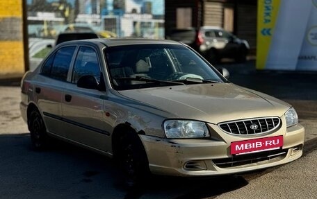 Hyundai Accent II, 2005 год, 300 000 рублей, 2 фотография