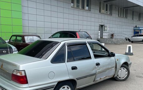 Daewoo Nexia I рестайлинг, 2004 год, 130 000 рублей, 4 фотография