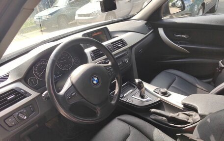 BMW 3 серия, 2015 год, 1 590 000 рублей, 12 фотография
