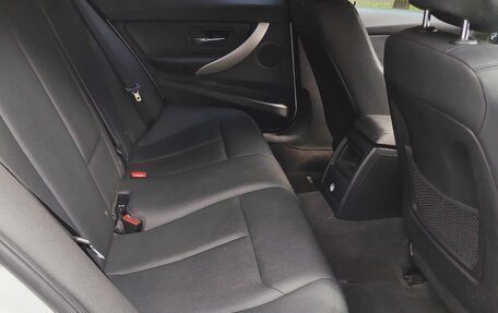 BMW 3 серия, 2015 год, 1 590 000 рублей, 23 фотография