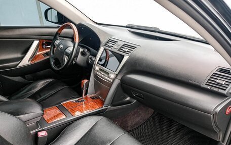 Toyota Camry, 2010 год, 1 030 000 рублей, 13 фотография
