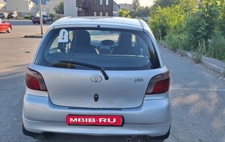 Toyota Vitz, 1999 год, 319 000 рублей, 3 фотография