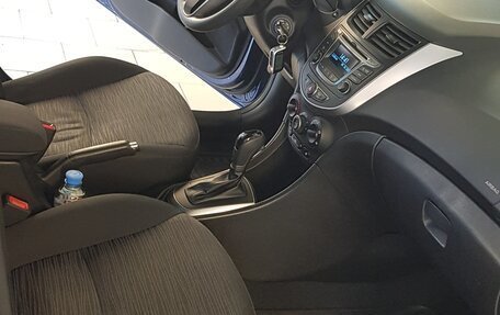 Hyundai Solaris II рестайлинг, 2015 год, 1 300 000 рублей, 15 фотография