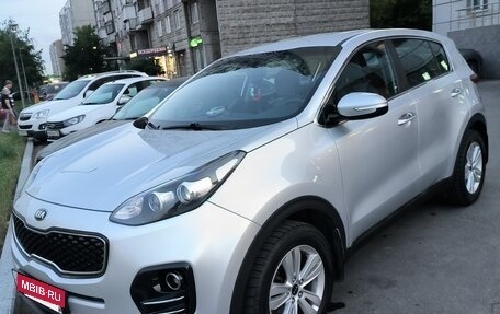 KIA Sportage IV рестайлинг, 2017 год, 1 900 000 рублей, 2 фотография