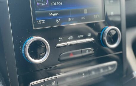Renault Koleos II, 2017 год, 2 090 000 рублей, 18 фотография