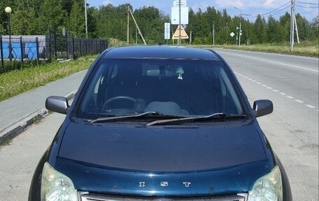 Toyota Ist II, 2004 год, 650 000 рублей, 2 фотография