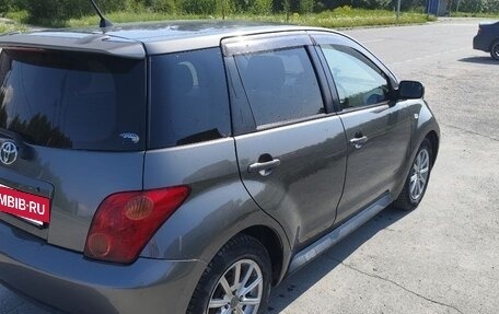 Toyota Ist II, 2004 год, 650 000 рублей, 3 фотография