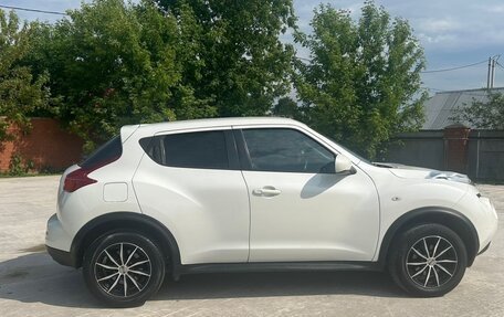 Nissan Juke II, 2014 год, 977 000 рублей, 9 фотография