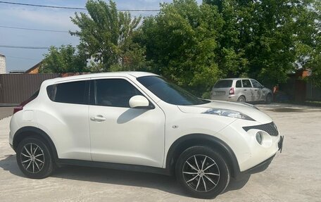 Nissan Juke II, 2014 год, 977 000 рублей, 11 фотография