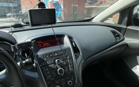 Opel Astra J, 2012 год, 900 000 рублей, 6 фотография