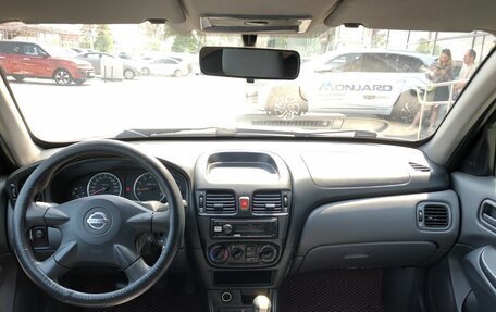 Nissan Almera, 2004 год, 330 000 рублей, 10 фотография