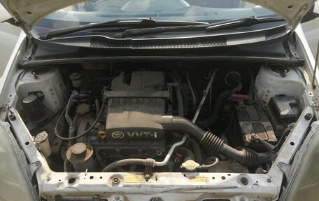 Toyota Vitz, 2001 год, 385 000 рублей, 18 фотография