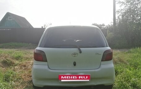 Toyota Vitz, 2001 год, 385 000 рублей, 12 фотография