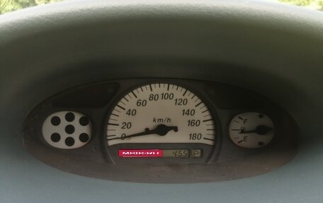 Toyota Vitz, 2001 год, 385 000 рублей, 7 фотография