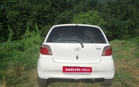 Toyota Vitz, 2001 год, 385 000 рублей, 9 фотография