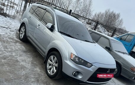 Mitsubishi Outlander III рестайлинг 3, 2010 год, 1 050 000 рублей, 10 фотография