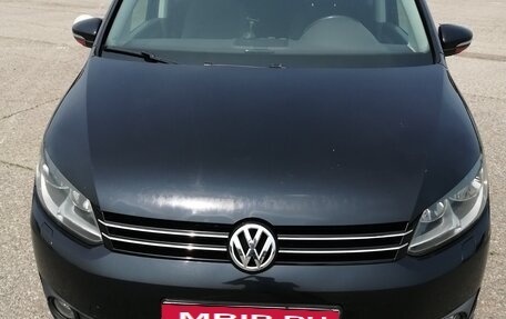 Volkswagen Touran III, 2012 год, 1 250 000 рублей, 2 фотография