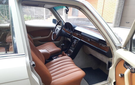 Mercedes-Benz S-Класс, 1978 год, 2 150 000 рублей, 8 фотография