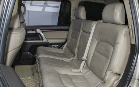 Toyota Land Cruiser 200, 2008 год, 2 600 000 рублей, 10 фотография