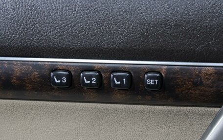 Toyota Land Cruiser 200, 2008 год, 2 600 000 рублей, 25 фотография