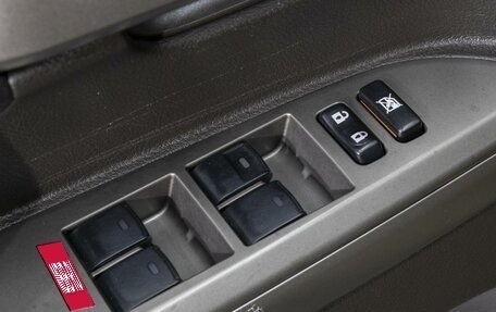 Toyota Land Cruiser 200, 2008 год, 2 600 000 рублей, 26 фотография