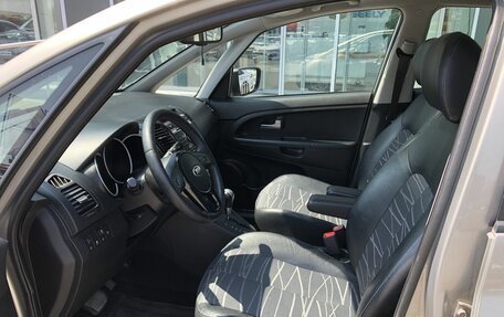 KIA Venga I, 2013 год, 940 000 рублей, 9 фотография