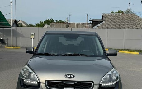 KIA Soul I рестайлинг, 2012 год, 900 000 рублей, 2 фотография