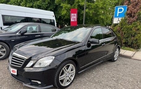 Mercedes-Benz E-Класс, 2011 год, 1 670 000 рублей, 2 фотография