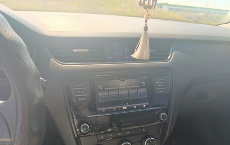 Skoda Octavia IV, 2020 год, 1 750 000 рублей, 16 фотография
