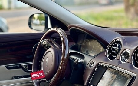 Jaguar XJ IV (X351), 2014 год, 2 300 000 рублей, 7 фотография