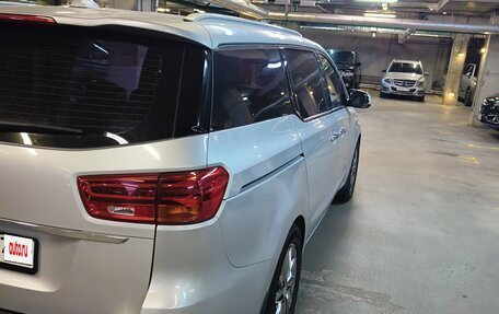 KIA Carnival III, 2018 год, 3 300 000 рублей, 3 фотография