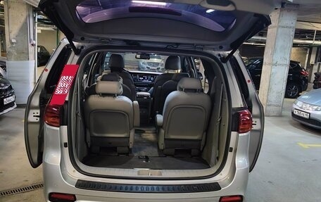 KIA Carnival III, 2018 год, 3 300 000 рублей, 6 фотография