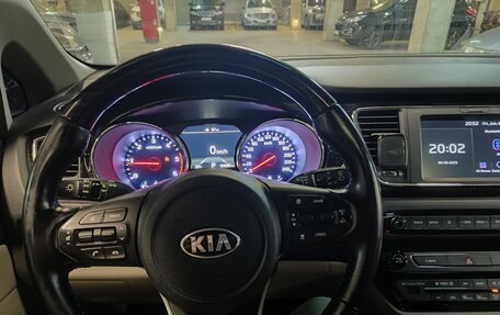 KIA Carnival III, 2018 год, 3 300 000 рублей, 17 фотография