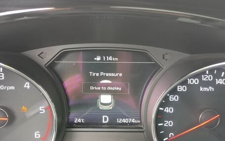 KIA Carnival III, 2018 год, 3 300 000 рублей, 18 фотография