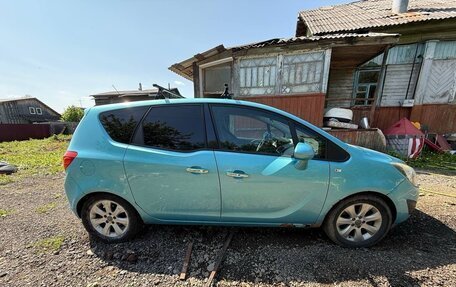 Opel Meriva, 2011 год, 552 500 рублей, 3 фотография