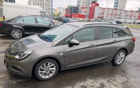 Opel Astra K, 2018 год, 1 250 000 рублей, 5 фотография