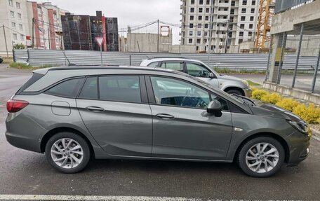 Opel Astra K, 2018 год, 1 250 000 рублей, 8 фотография