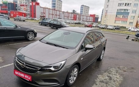 Opel Astra K, 2018 год, 1 250 000 рублей, 4 фотография